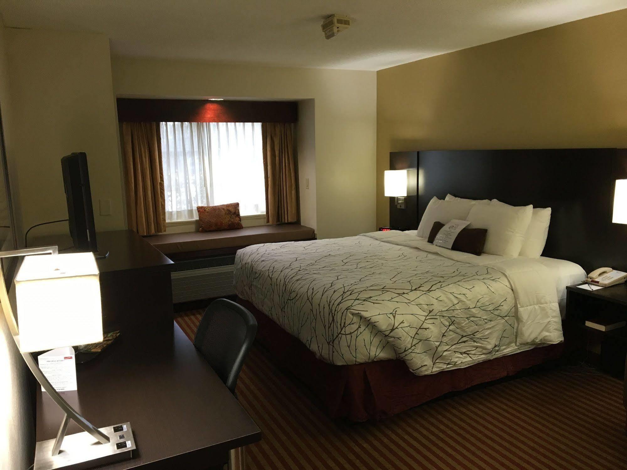 Best Western Patriots Point Mount Pleasant Esterno foto